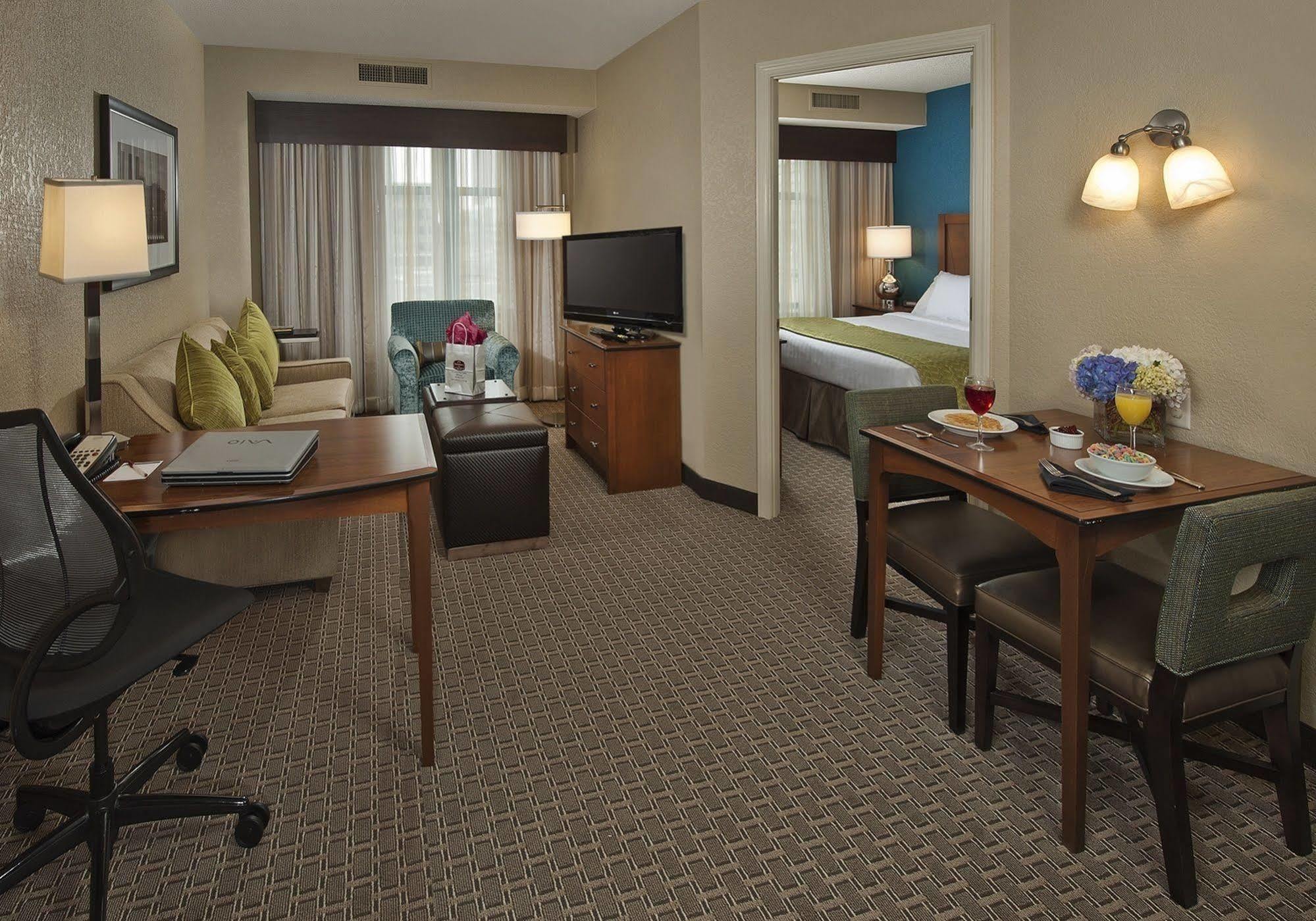 Residence Inn By Marriott Baltimore Downtown/ Inner Harbor Bagian luar foto
