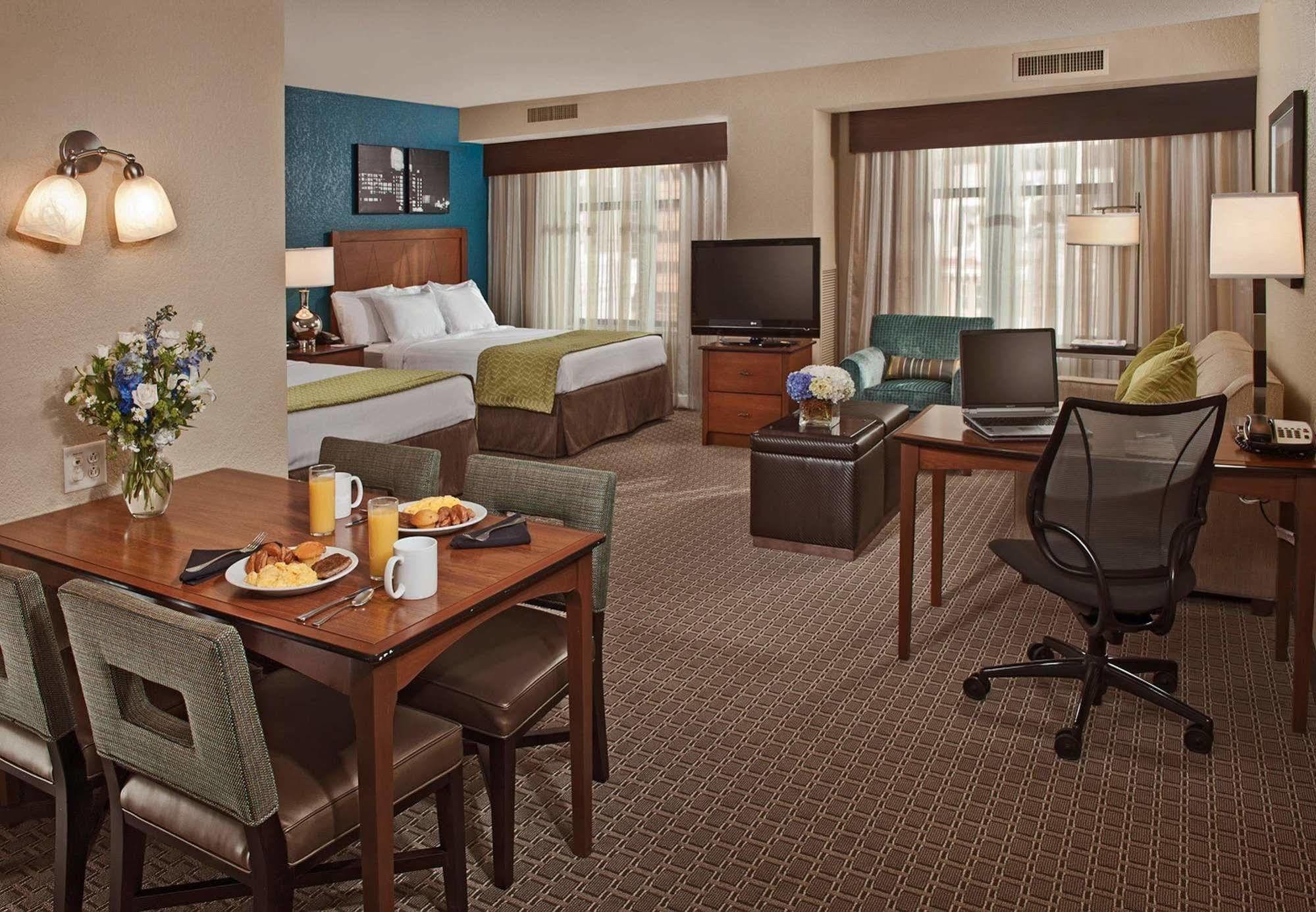 Residence Inn By Marriott Baltimore Downtown/ Inner Harbor Bagian luar foto